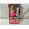 Image 1 : CUT AND STYLE BARBIE IN BOX