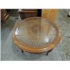 Image 1 : STUNNING ROUND COFFEE TABLE WITH RATTAN DETAIL