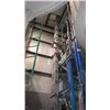 Image 2 : Stainless steel leg through roof