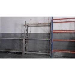 Pallet shelvoing 3 bars
