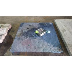 digital Pallet scale from shipper supply