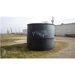 Tank T2 steel shell w/2500 gallon polytank inside - used