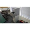 Image 6 : Contents of office #3