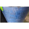Image 2 : Barrels of scrap metal