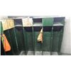Image 5 : Contents of employee locker room