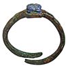 Image 1 : Pulsera decorada con un escarabeo. Baja época (alrededor del 664-323 a.C.). Bronce y pasta vítrea az