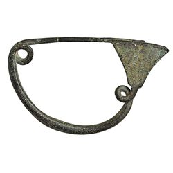 Fíbula con resorte. Siglos VII-V a.C.  Bronce. Longitud 5,8 cm.