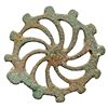 Image 1 : Fíbula. Siglos II-III d.C. Bronce. Diámetro 4,3 cm.