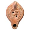 Image 1 : Lucerna (siglos IV-V d.C.). Decorada con liebre. Roma-Bizancio. Terracota. Longitud 13,0 cm. Marca d