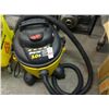 Image 1 : 3 HP Shop Vac