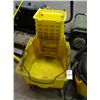 Image 1 : Mop Bucket
