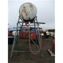 300 Gallon Fuel Tank and Stand