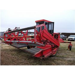 Versatile 400 15' Swather