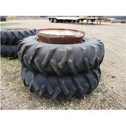 John Deere 5020 Dual Tires (2)