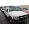 Image 2 : 2002 CHEVROLET SILVERADO VIN 2GCEC19V921281014