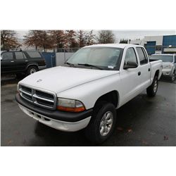 2004 DODGE DAKOTA VIN 1D7HG38K04S728259