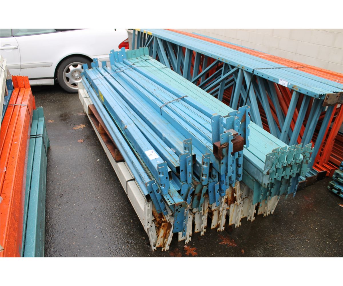 ASSORTED PALLET RACKING CROSS BEAMS