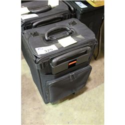 EYEGLASS SALESMAN SUITCASE