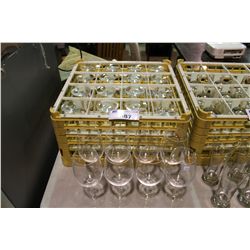 LOT OF GLASSWARE