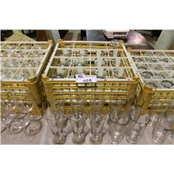 LOT OF GLASSWARE