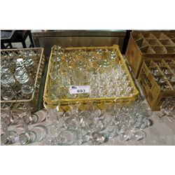 LOT OF GLASSWARE