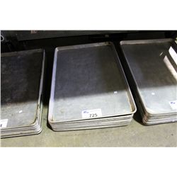 LOT OF BAKING TRAYS