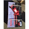 Image 1 : 3 TON FLOOR JACK