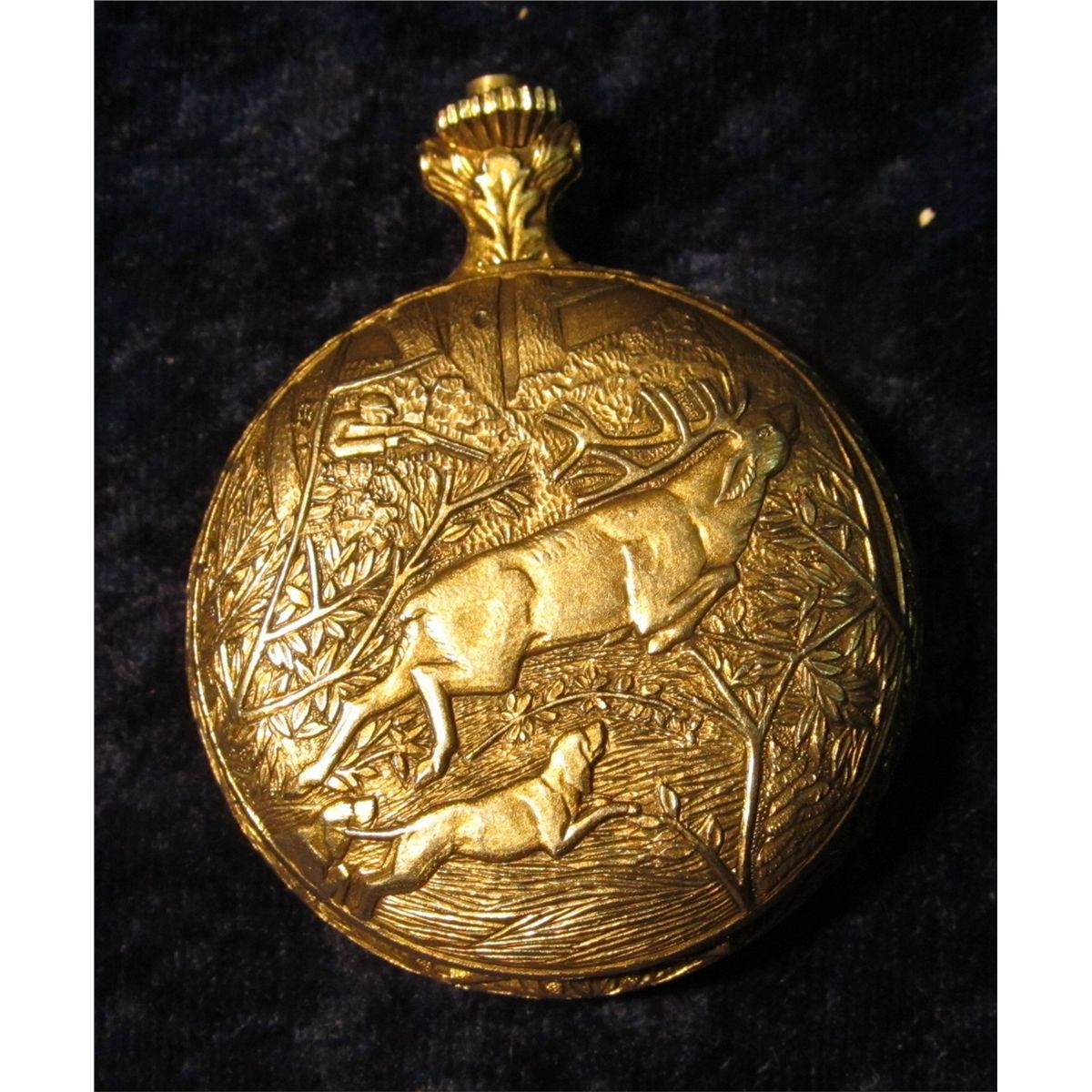 1783. Swiss made "Marcel" Closed face Pocket Watch 17 Jewel. Depicts