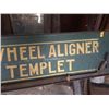 Image 4 : Vintage Bear Wheel Aligner