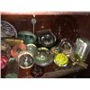 Image 4 : Vintage Paper Weight Lot