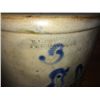 Image 3 : 2 American Stoneware Crocks