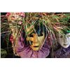 Image 3 : 3 ASSORTED MARDI GRAS CELEBRATION MASKS