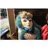 Image 2 : 3 ASSORTED MARDI GRAS CELEBRATION MASKS