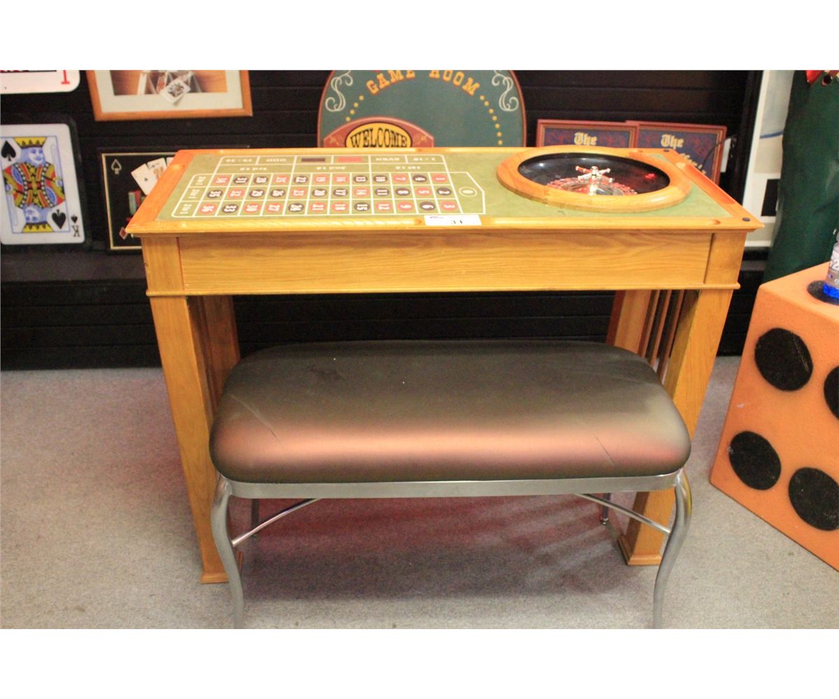 Small Roulete Table SMALL WOOD FRAMED ROULETTE TABLE WITH METAL BENCH