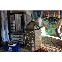 LARGE GOLD AND WHITE MOROCCAN STYLE LANTERN
