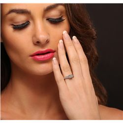 14KT White Gold 0.99ctw Diamond Ring