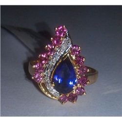 2.800g Ring Made in 18kt 2.582g Gold, 0.15 Ctw Diamond, 0.94 Ctw Ruby and Amethyst