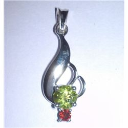 1.670g Pendant of Peridot and Garnet 925 Sterling Silver