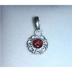 1.280g Pendant of Garnet Sterling 925 Silver