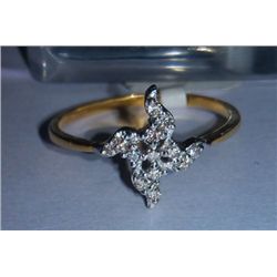 1.52g Ring made of 18kt Gold , 0.13 Ct Diamond