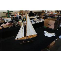 Catalina Sailboat Model