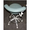 Image 2 : Dental Stool, Posture Comfort, Adjustable Height,
