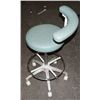 Image 4 : Dental Stool, Posture Comfort, Adjustable Height,
