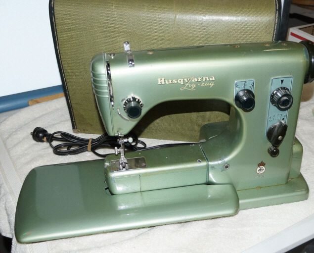 Vintage Husqvarna Zig Zag Portable Sewing Machine