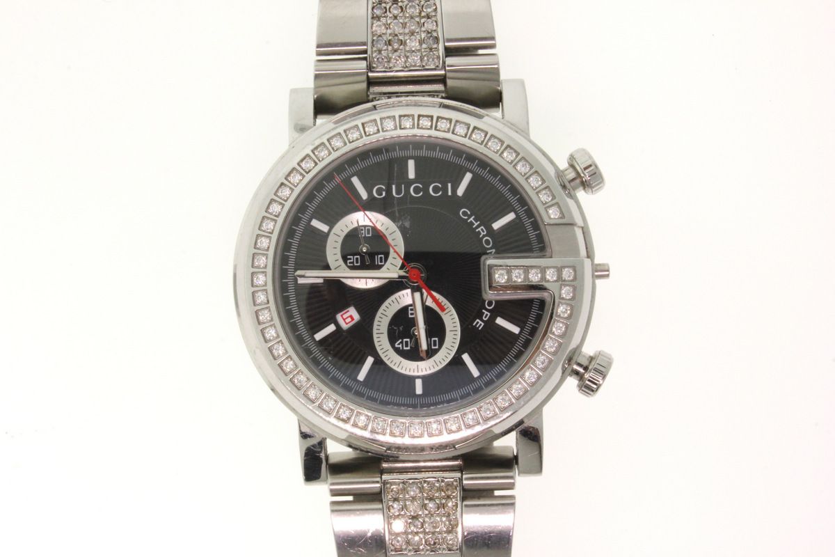 St. Steel Gucci Chronoscope 101M watch 