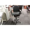Image 2 : BLACK PROGRAMMERS CHAIR