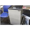 Image 1 : DANBY BEIGE BAR FRIDGE