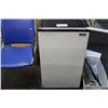 Image 2 : DANBY BEIGE BAR FRIDGE