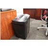 Image 2 : GVC SHRED MASTER 950S STRAIGHT CUT SHREDDER