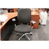 Image 2 : HON BLACK MULTI LEVER TASK CHAIR